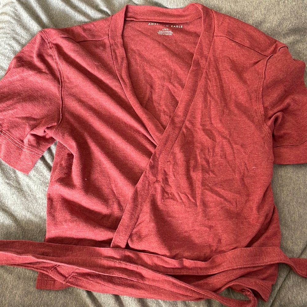 Red tie front top